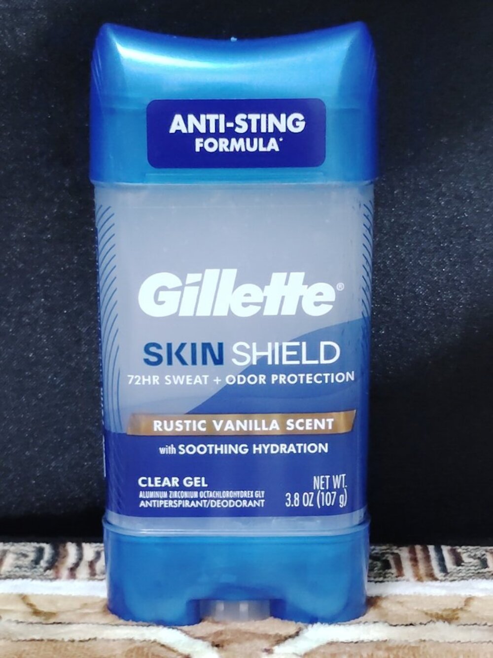 Gillette SkinShield Men's Clear Gel Antiperspirant & Deodorant - Rustic Vanilla